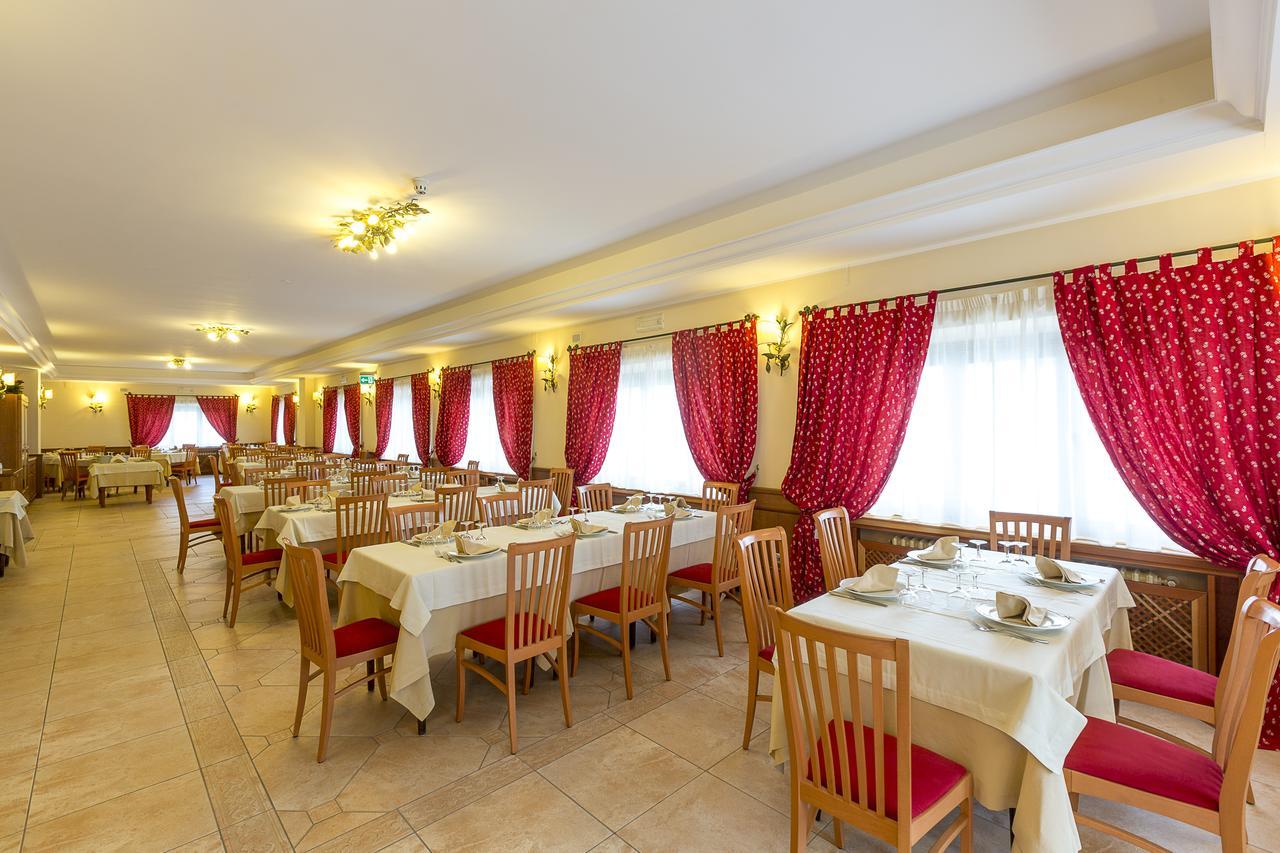 Hotel Trieste Roccaraso Bagian luar foto
